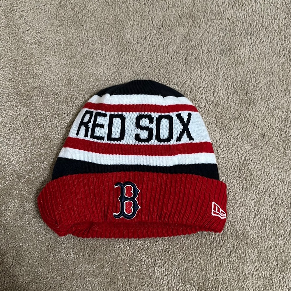 New Era Striped Red Sox beanie